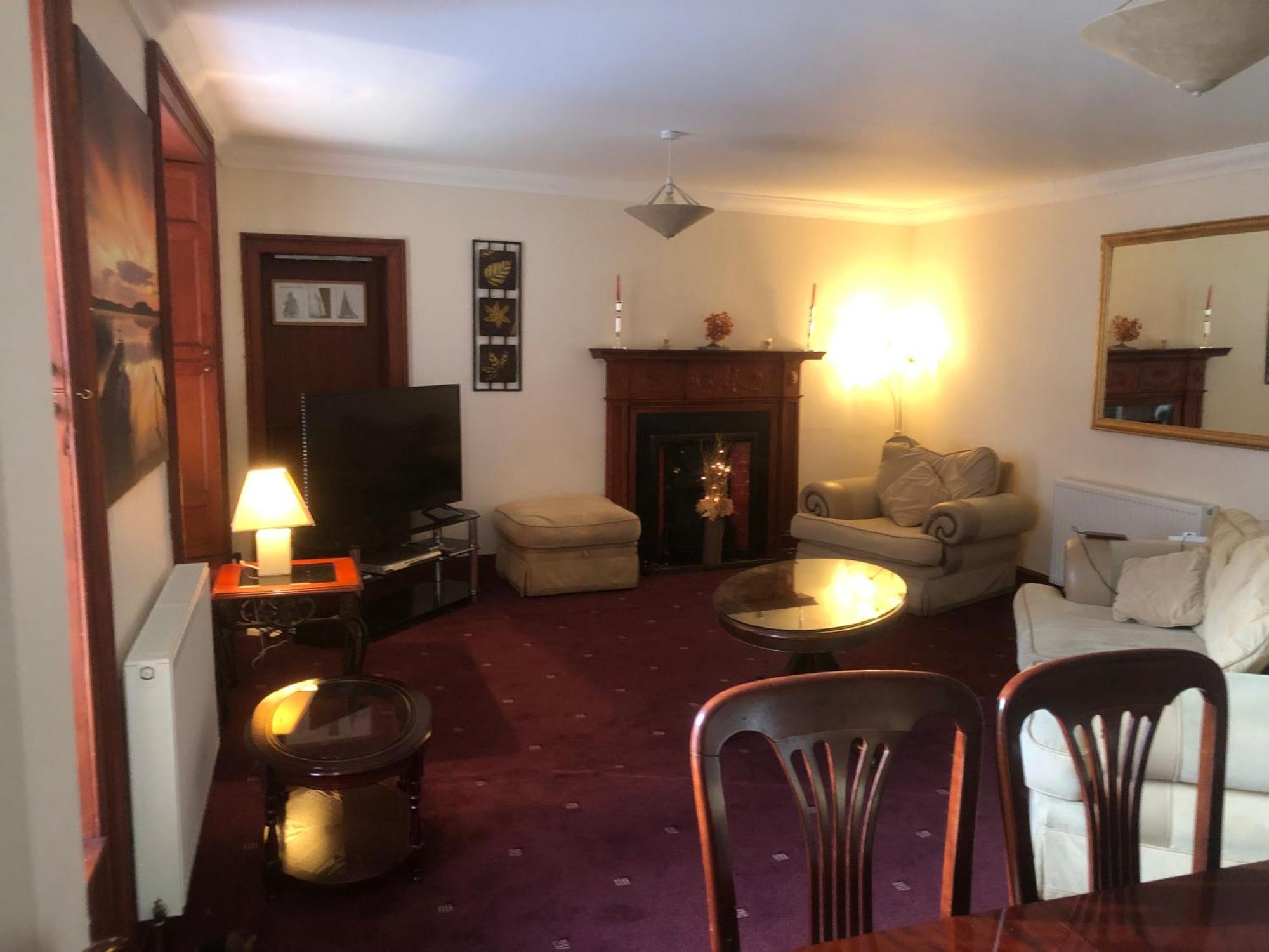 Executive Serviced Apartments 2 Forfar Exterior foto