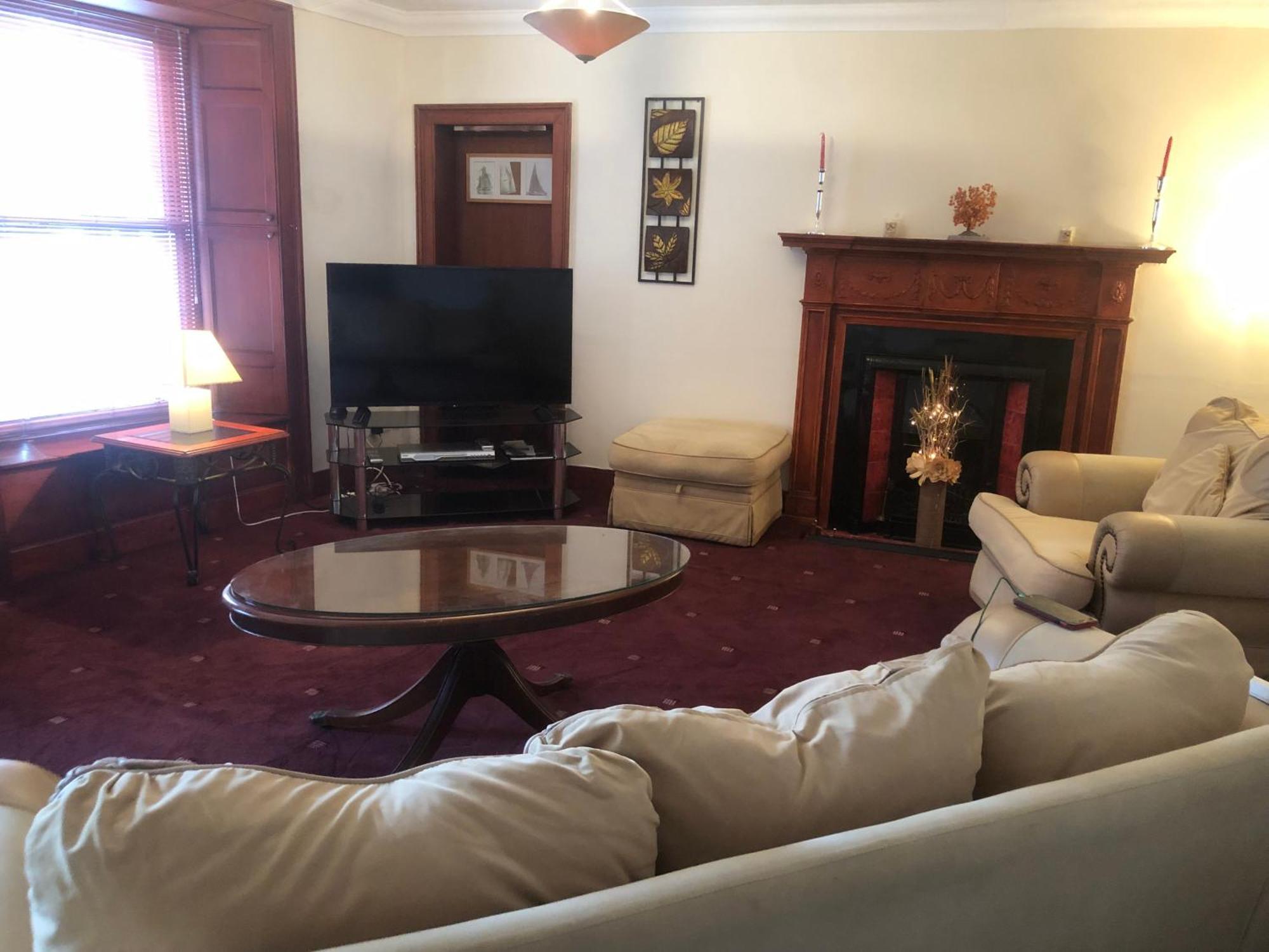 Executive Serviced Apartments 2 Forfar Exterior foto
